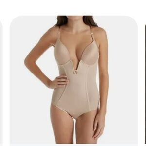 Va Bien Control Plunge Bra Shapewear